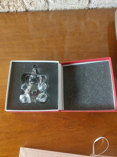 Elephant baccarat dans son - elephant,