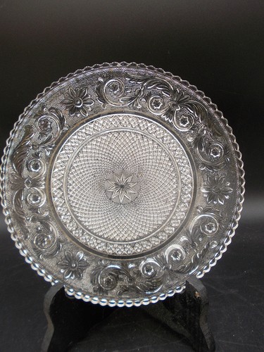 Baccarat assiette arabesque - -,